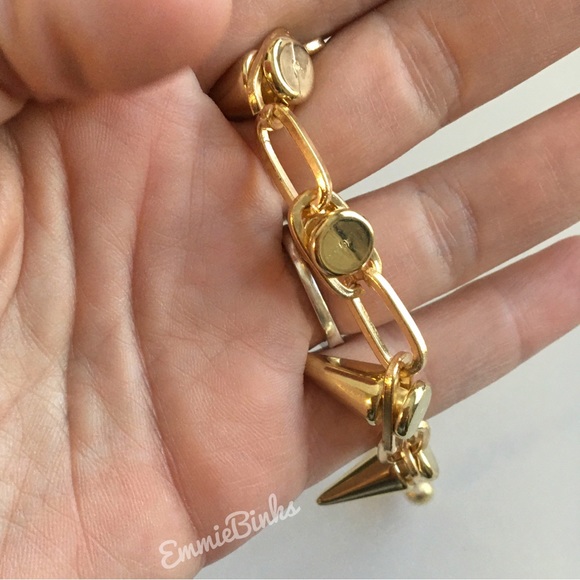 New Golden Pet Spike Collar Necklace | Spike Chain Dog Collar | Fun Photo Prop - Picture 9 of 15